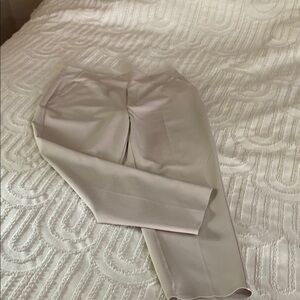 Athleta Cream Ankle Cropped Pants